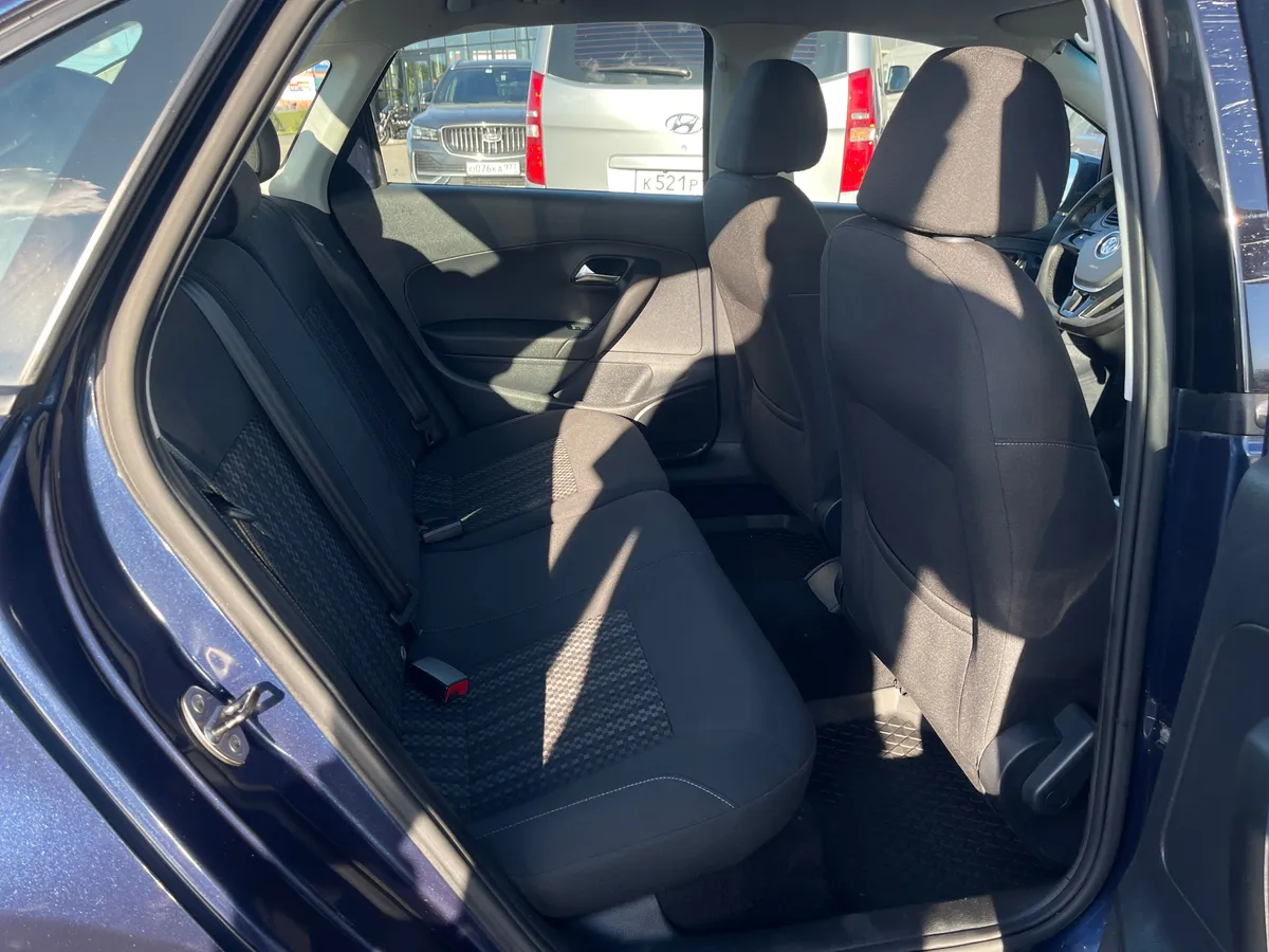 Volkswagen Polo 1.6 MPI AT (110 л.с.), 2016 — фото 12