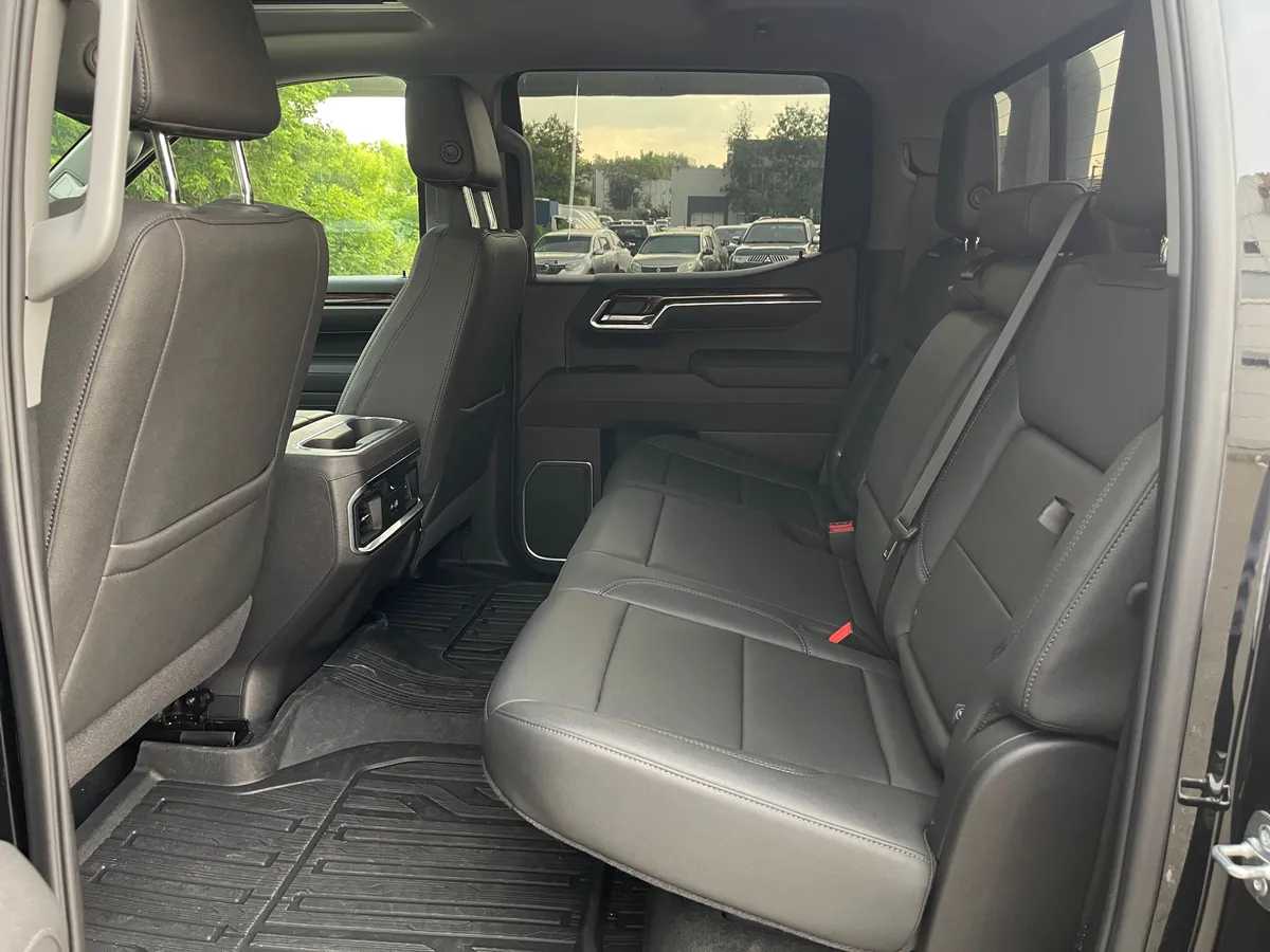 GMC Sierra 3.0 AT 4WD (305 л.с.)