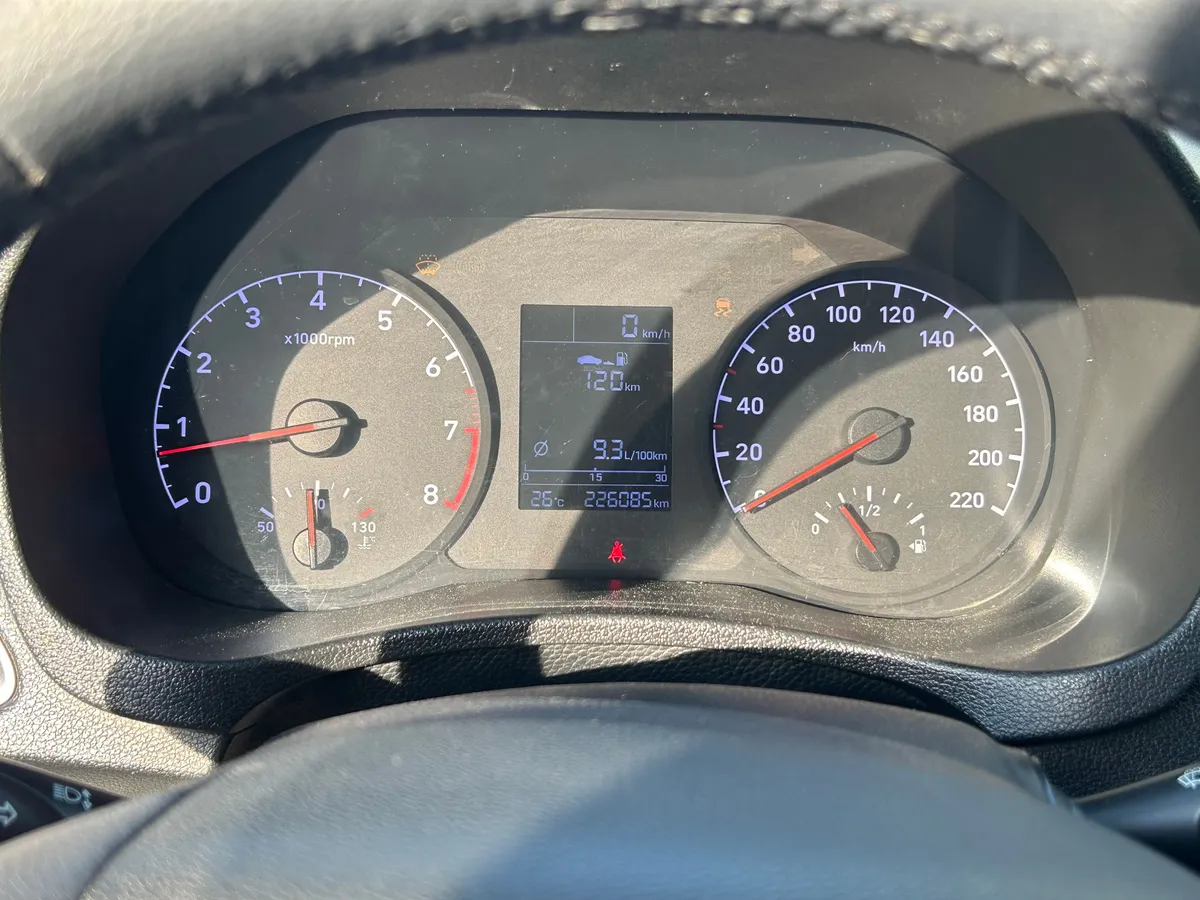 Hyundai Solaris 1.4 MT (100 л.с.), 2019 — фото 5