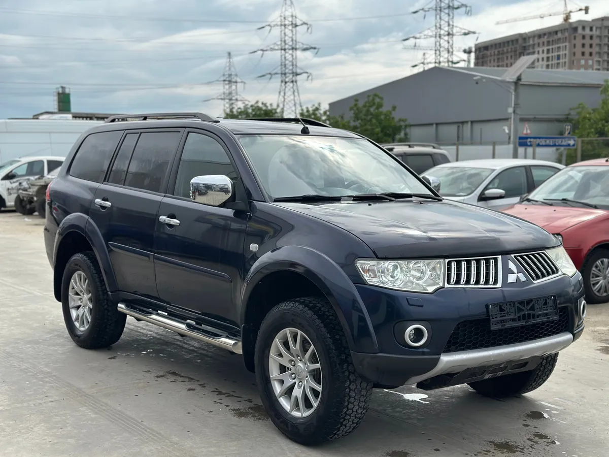 картинка Mitsubishi Pajero Sport 2.5 DI-D AT AWD (178 л.с.) от galaxy-auto