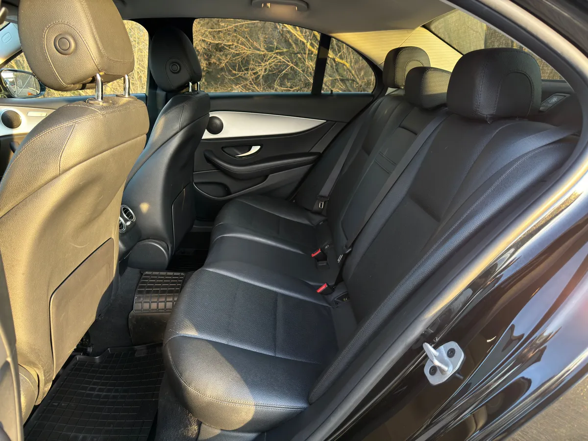 Mercedes-Benz E-Класс 1.6 AT (160 л.с.)