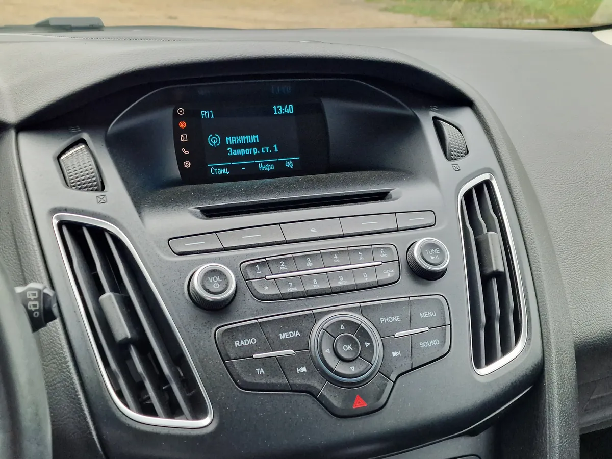 Ford Focus 1.6 Ti-VCT PowerShift (105 л.с.)