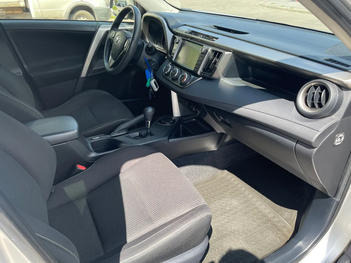 Toyota RAV4 2.0 CVT 4WD (146 л.с.)