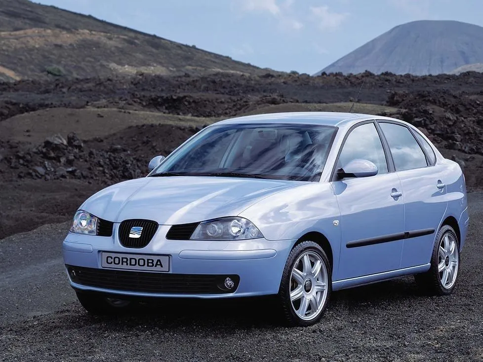 SEAT Cordoba 1.2 MT FWD (64 л.с.)