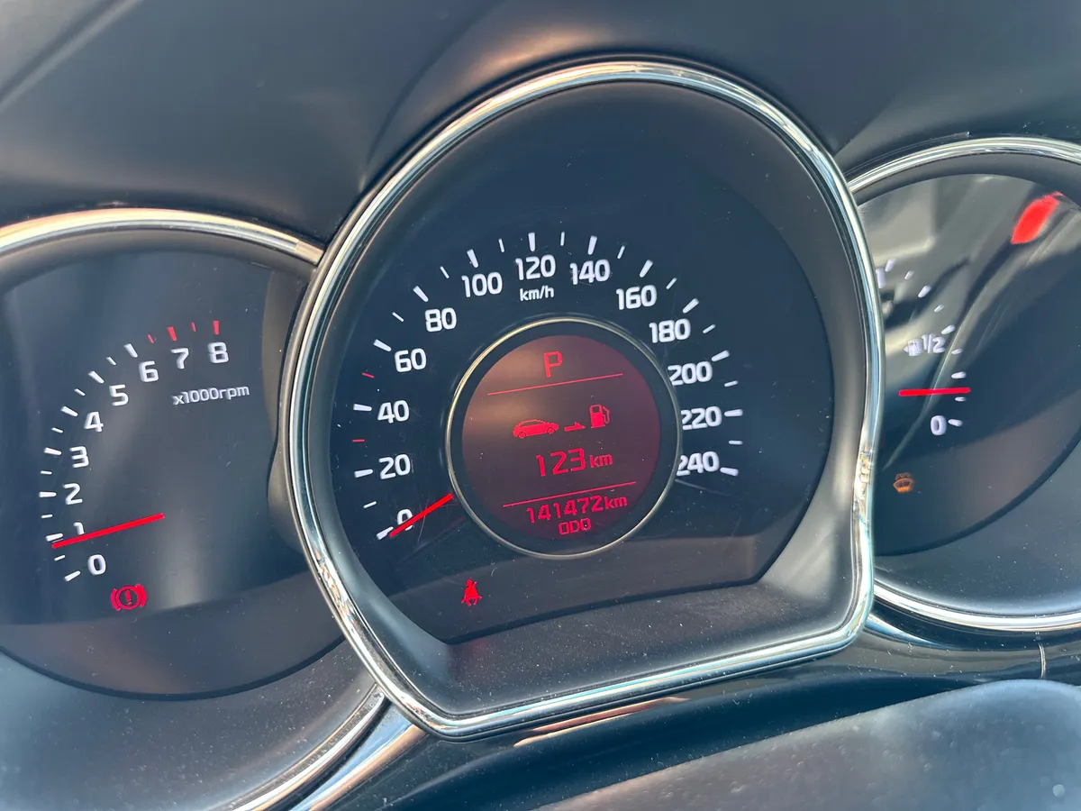 Kia Ceed 1.6 AT (129 л.с.)