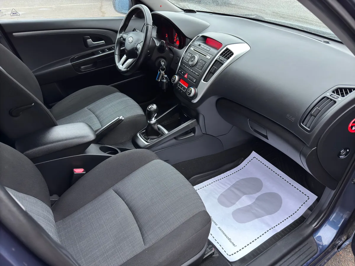 Kia Ceed 1.6 MT (125 л.с.)