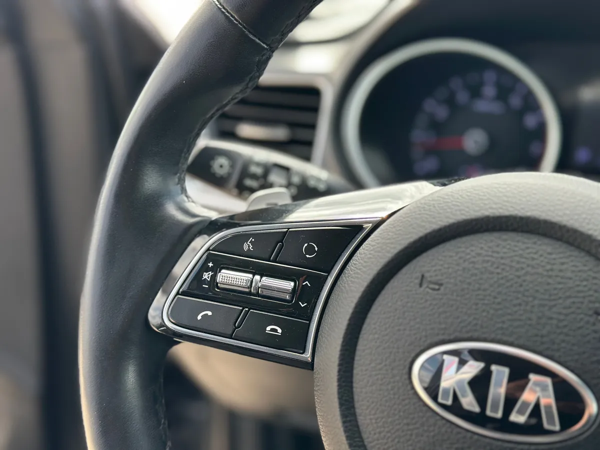 Kia Ceed 1.6 AT (128 л.с.)