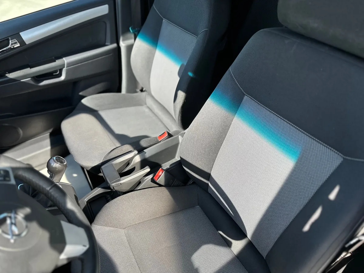 Opel Zafira 1.8 MT (140 л.с.)