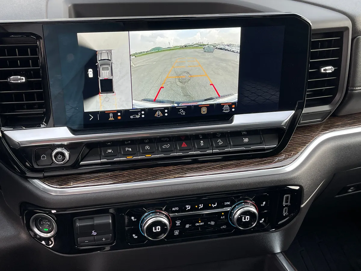 GMC Sierra 3.0 AT 4WD (305 л.с.)
