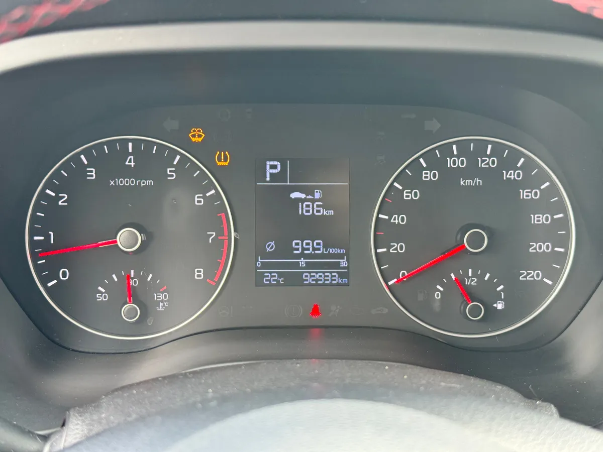 Kia Rio 1.6 AT (123 л.с.)