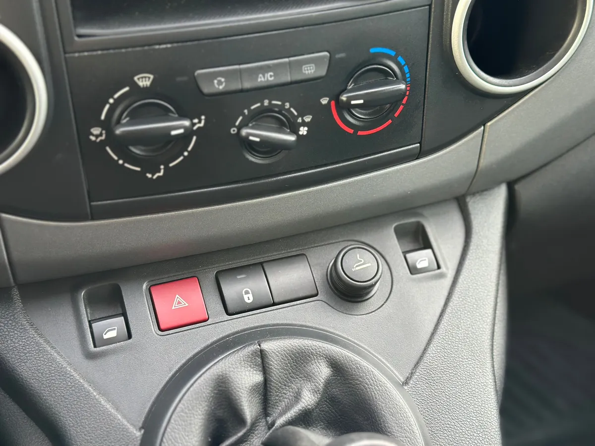 Citroen Berlingo 1.6 MT (120 л.с.)