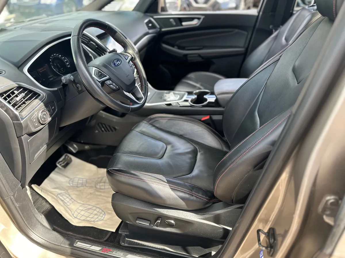 Ford S-Max 2.0 AMT (150 л.с.)