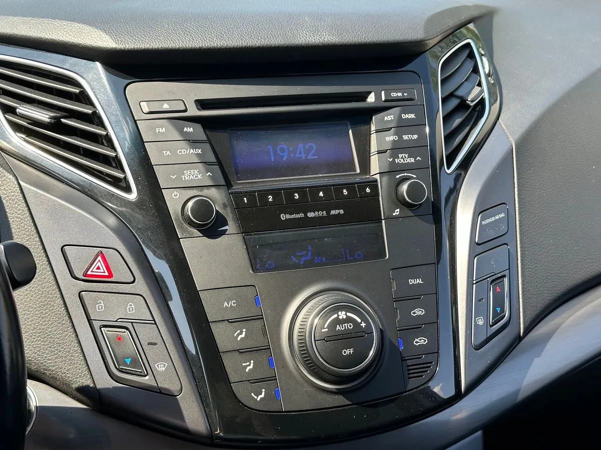 Hyundai i40 1.7 CRDi AT (136 л.с.)
