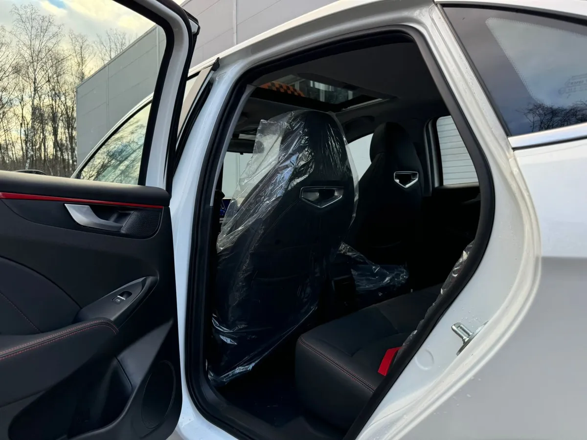 Kaiyi E5 1.5 CVT (147 л.с.)