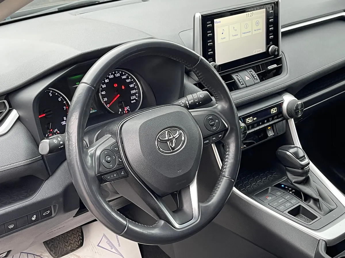 Toyota RAV4 2.0 CVT 4WD (149 л.с.)