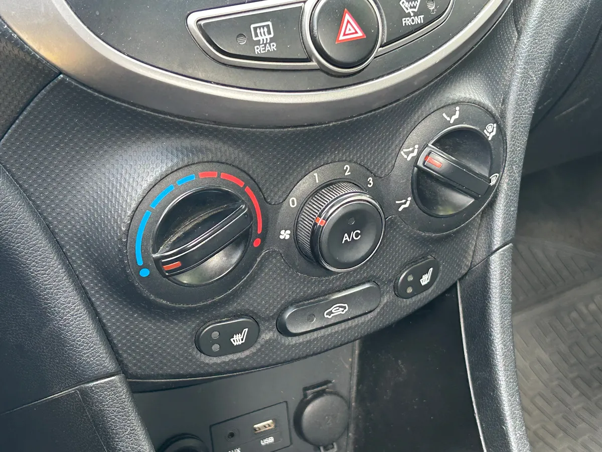 Hyundai Solaris 1.6 MT (123 л.с.)