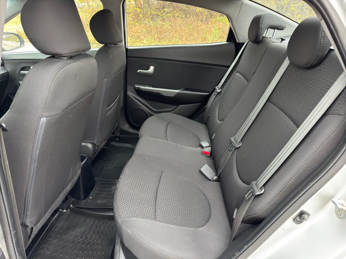 Kia Rio 1.6 6AT (123 л.с.), 2014 — фото 6