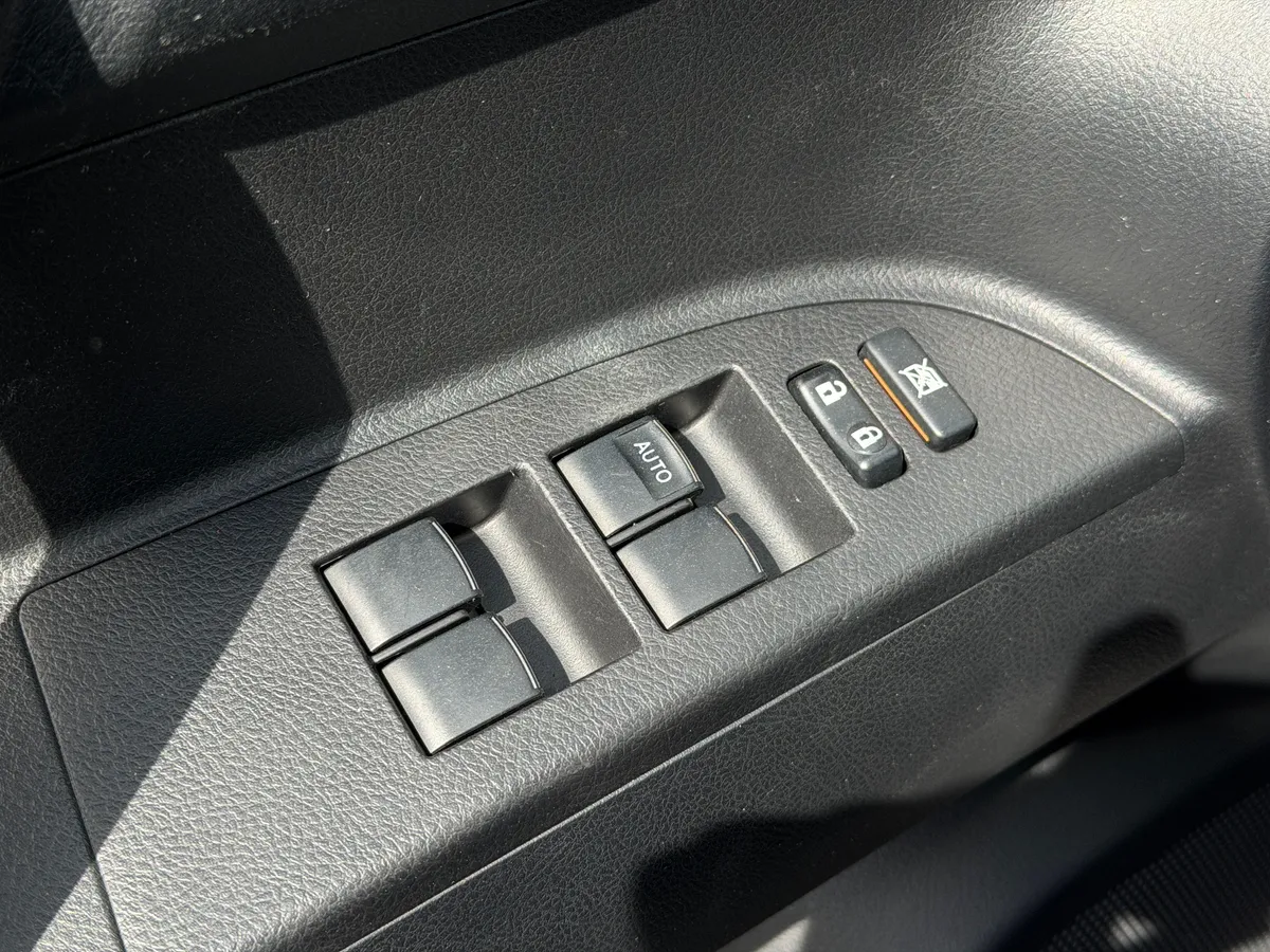 Toyota Highlander 3.5 AT 4WD (273 л.с.)