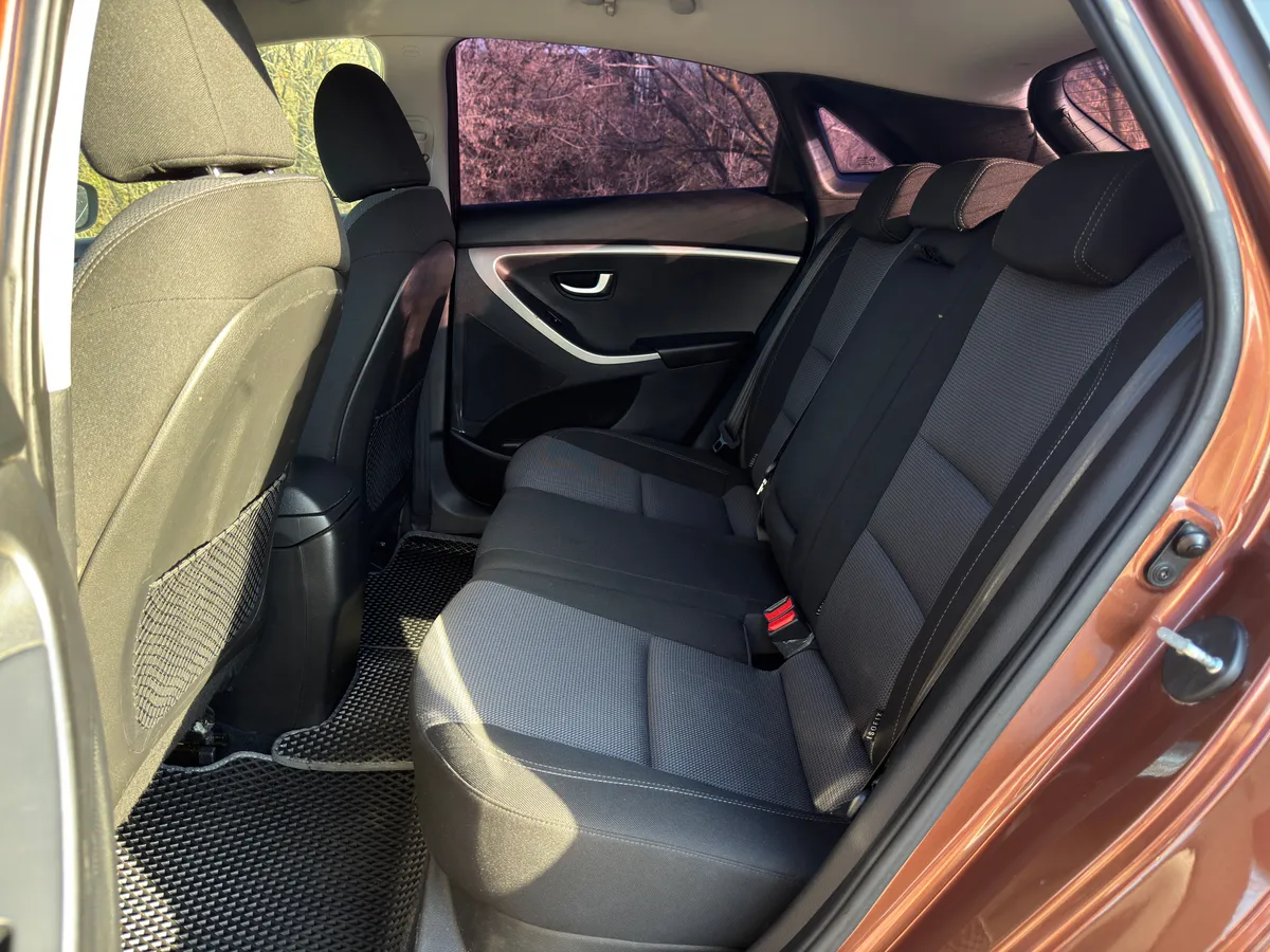 Hyundai i30 1.6 AT (130 л.с.)