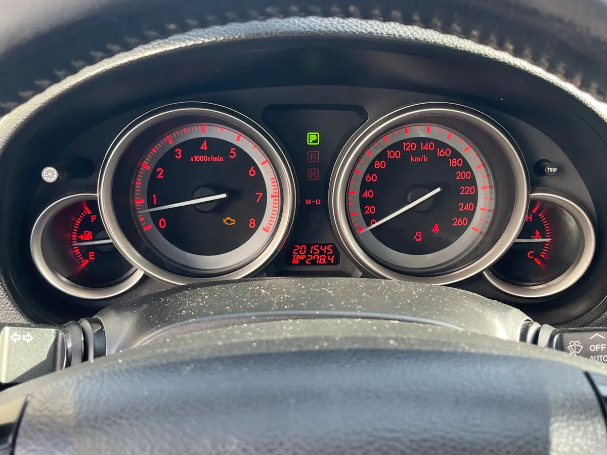 Mazda 6 2.0 AT (147 л.с.)