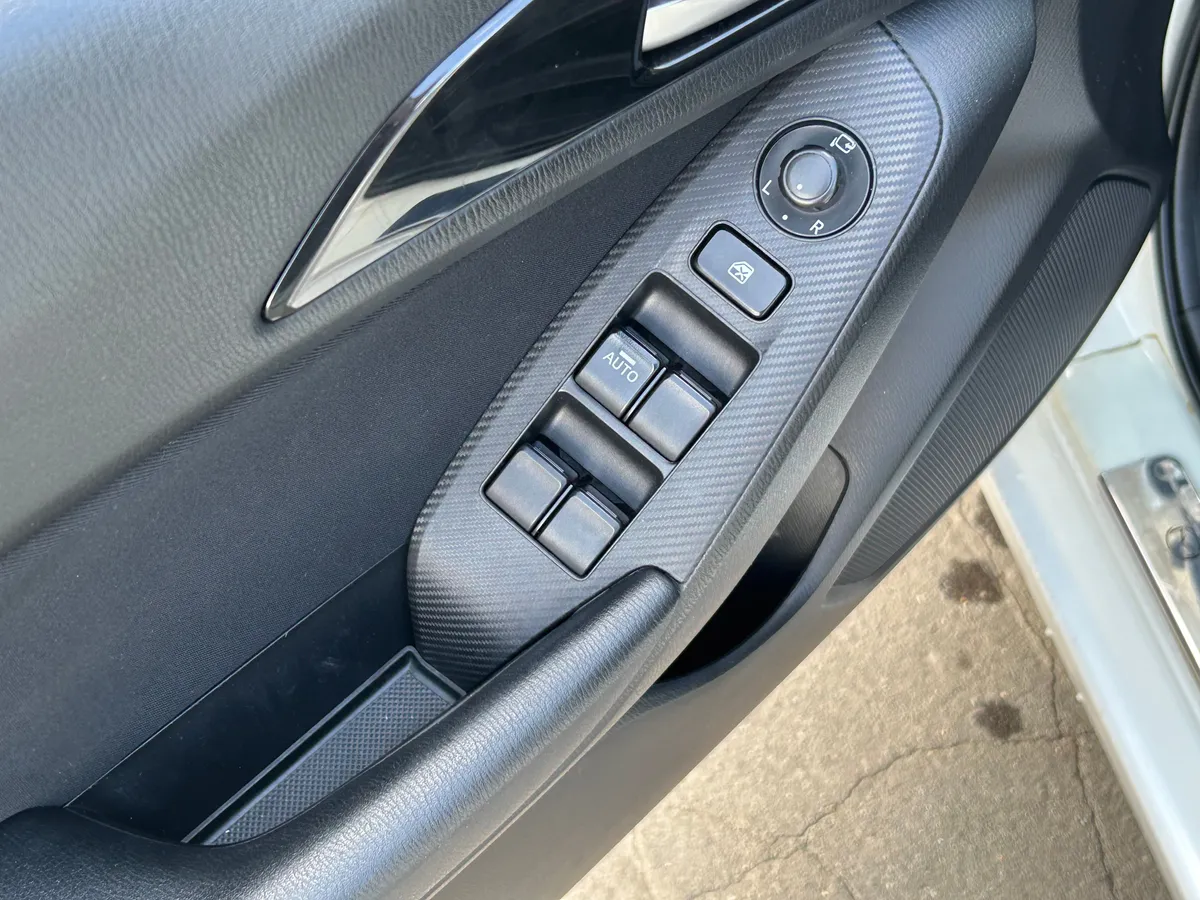 Mazda 3 1.6 AT (104 л.с.)