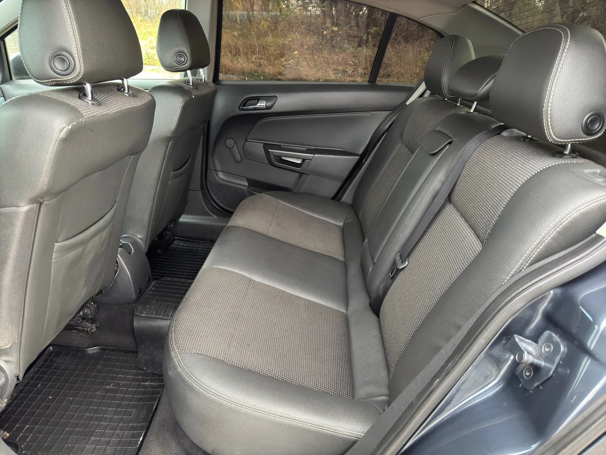 Opel Astra 1.6 MT (115 л.с.)