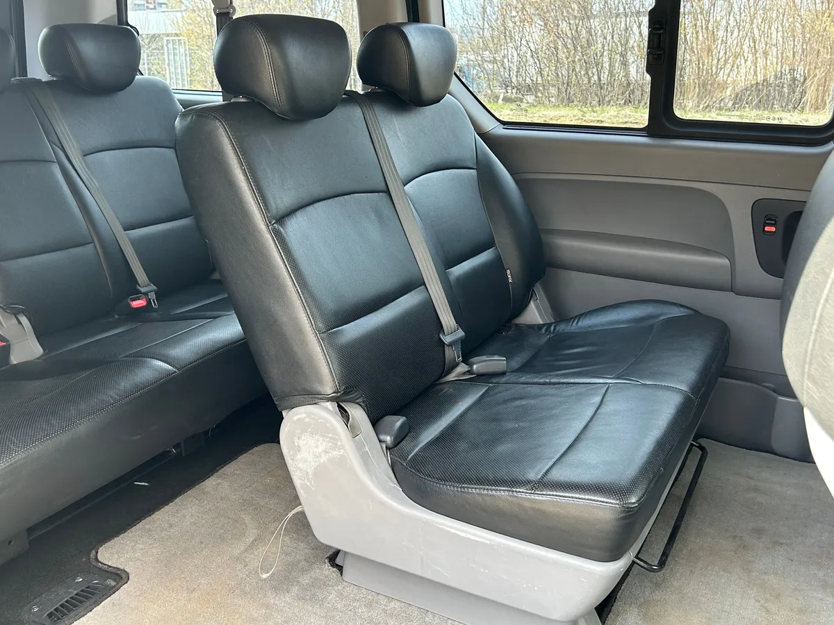 Hyundai H-1 2.5 CRDi AT (170 л.с.)