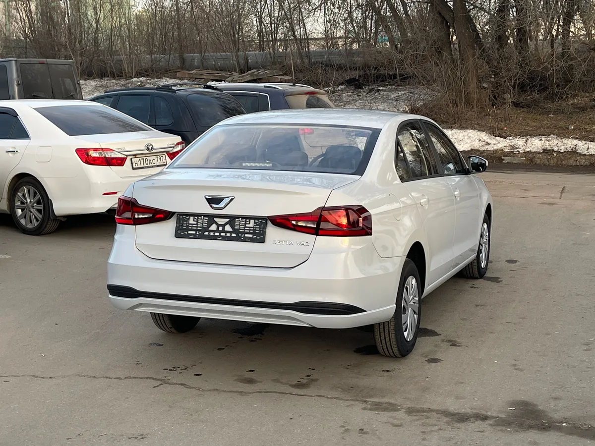 Jetta VA3 1.5 AT (112 л.с.)