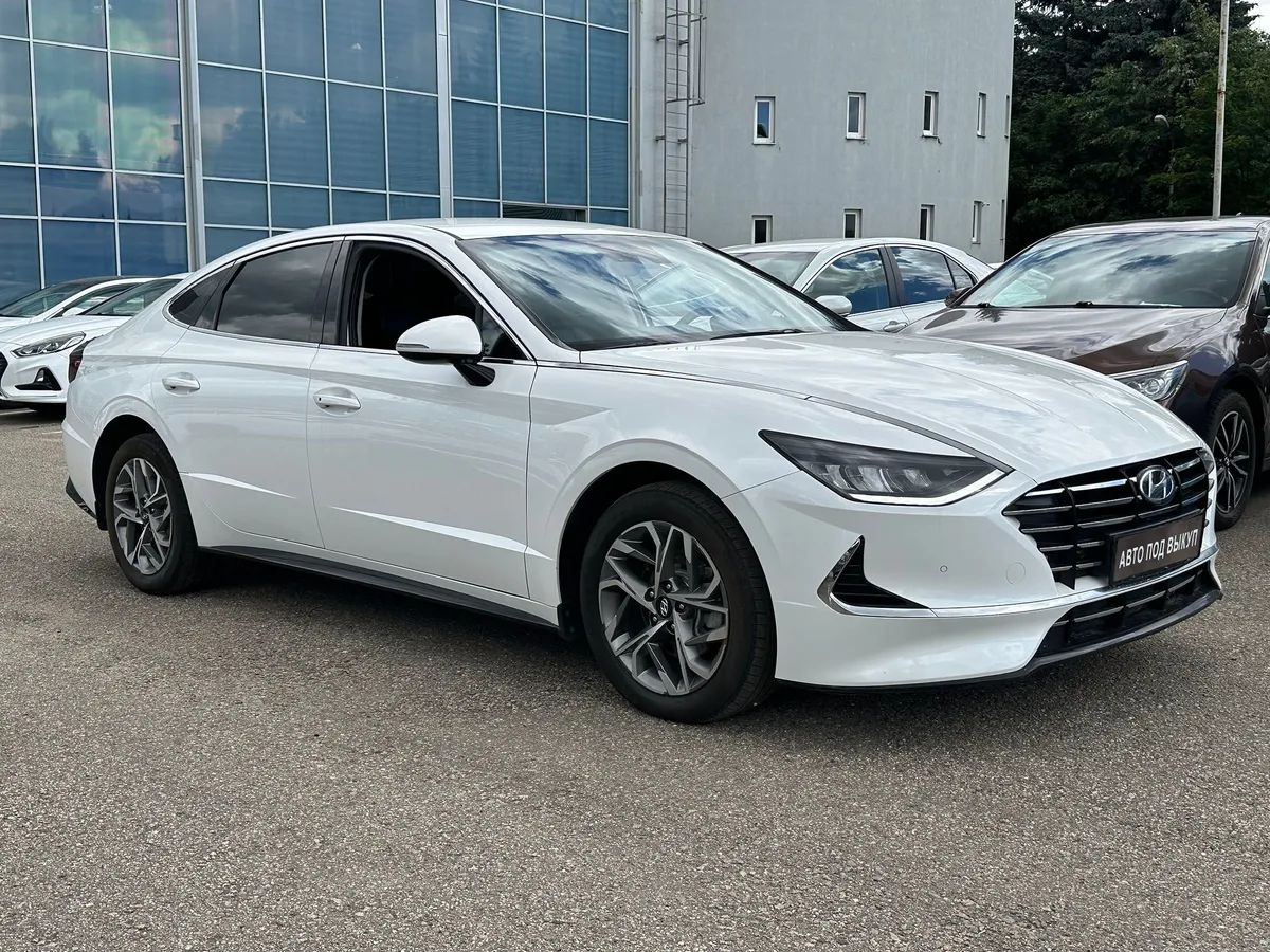 картинка Hyundai Sonata 2.5 (180 л.с.) бензин, АКПП, передний привод от galaxy-auto