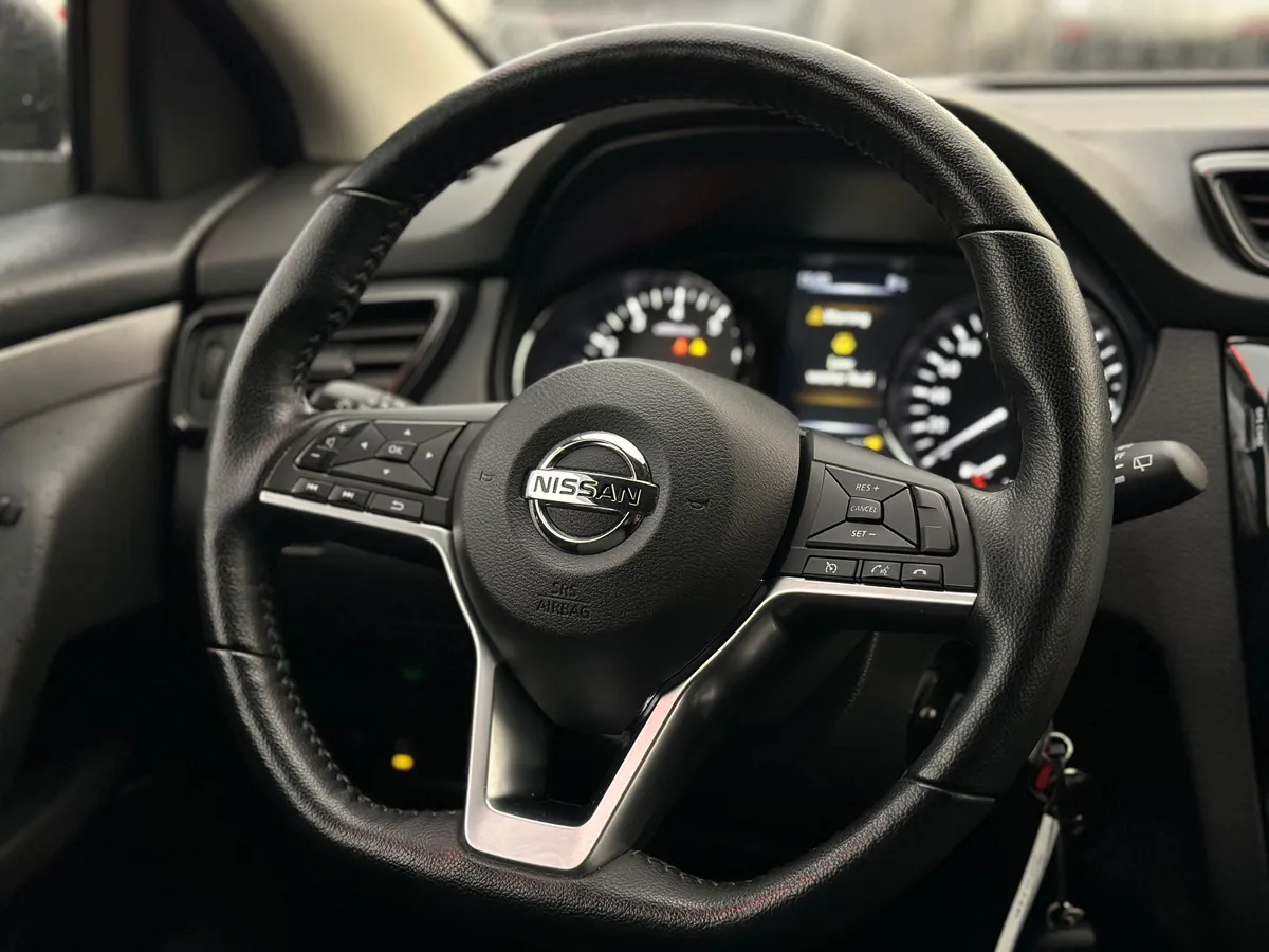 Nissan Qashqai 2.0 Xtronic (144 л.с.)