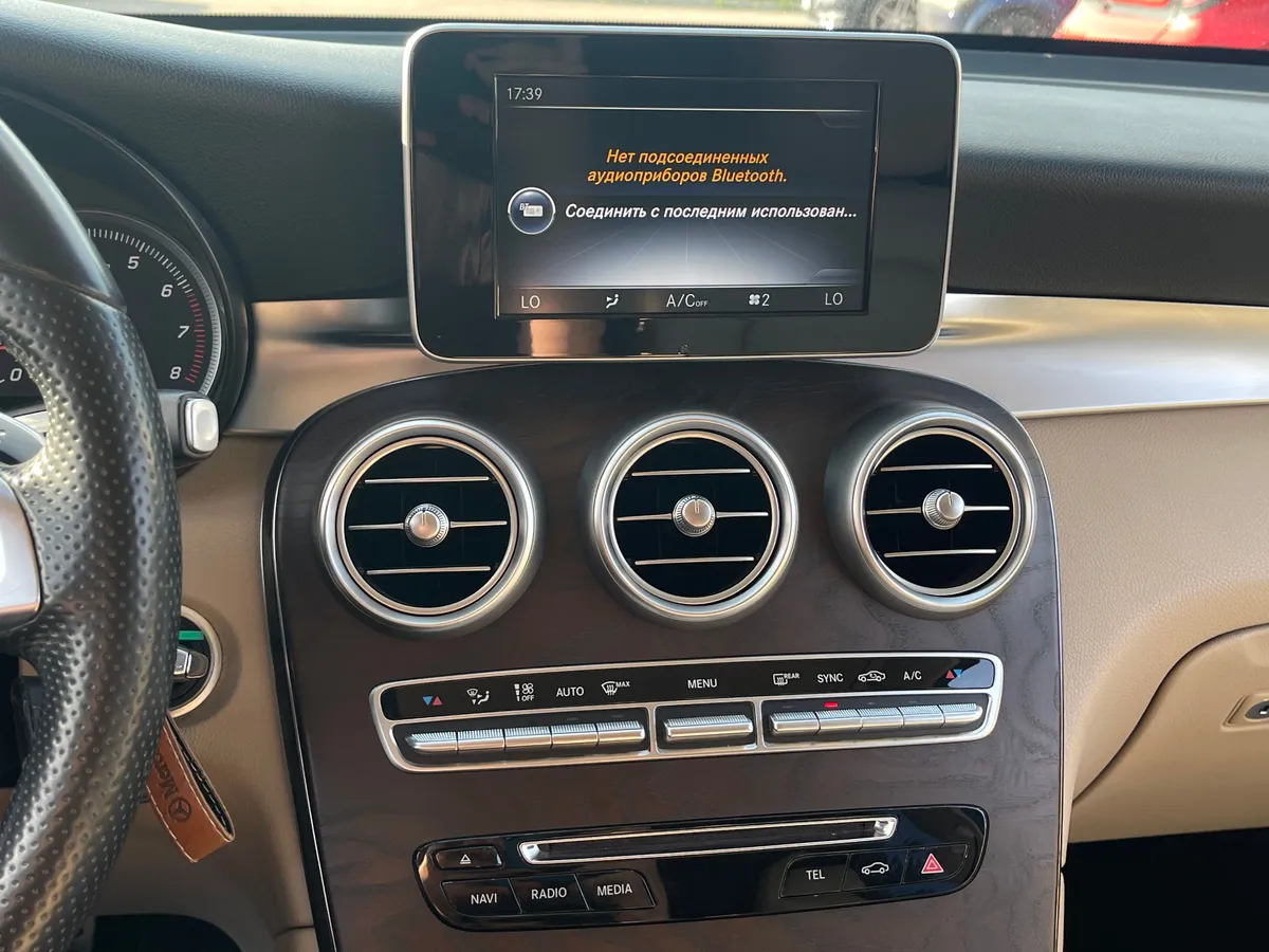 Mercedes-Benz GLC 2.0 AT AWD (211 л.с.)