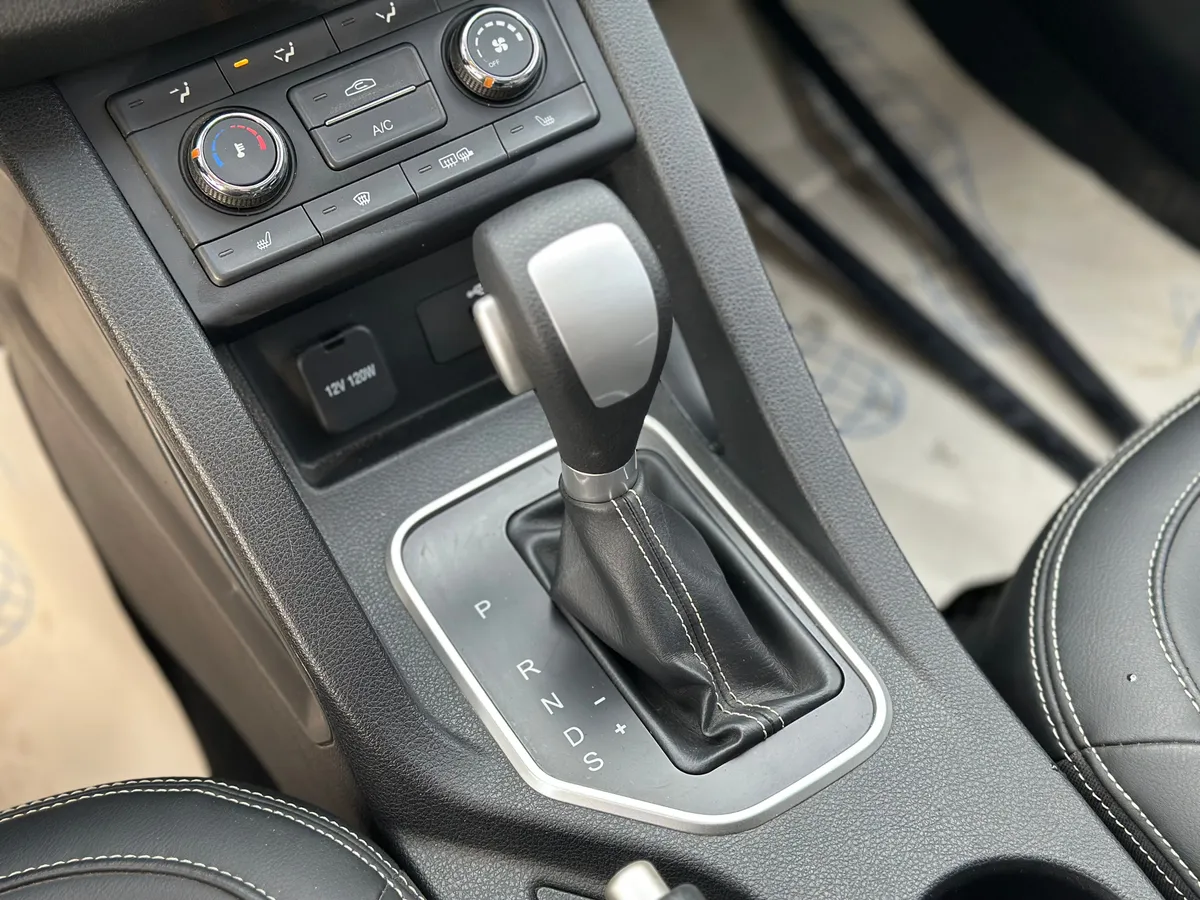 FAW Besturn X40 1.6 AT (108 л.с.)