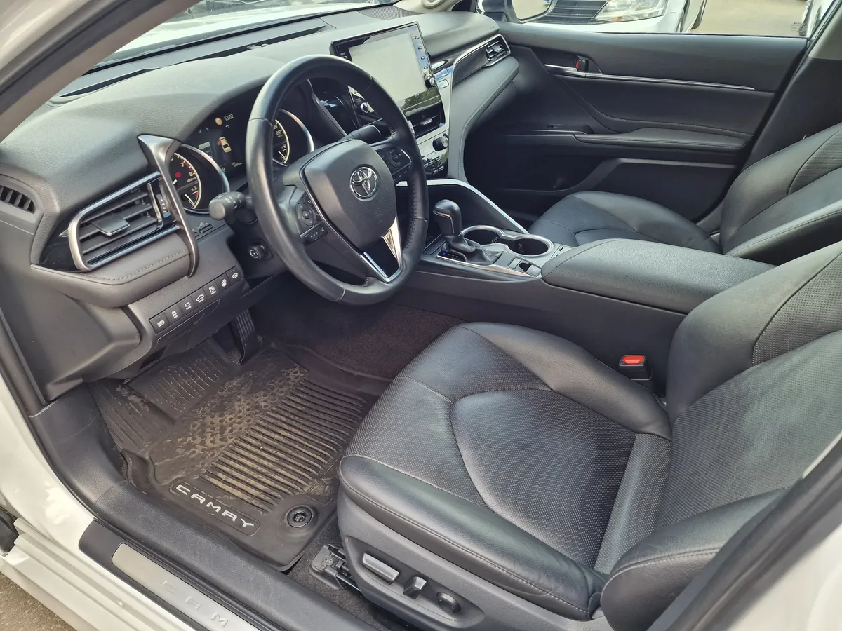 Toyota Camry 3.5 AT (249 л.с.)