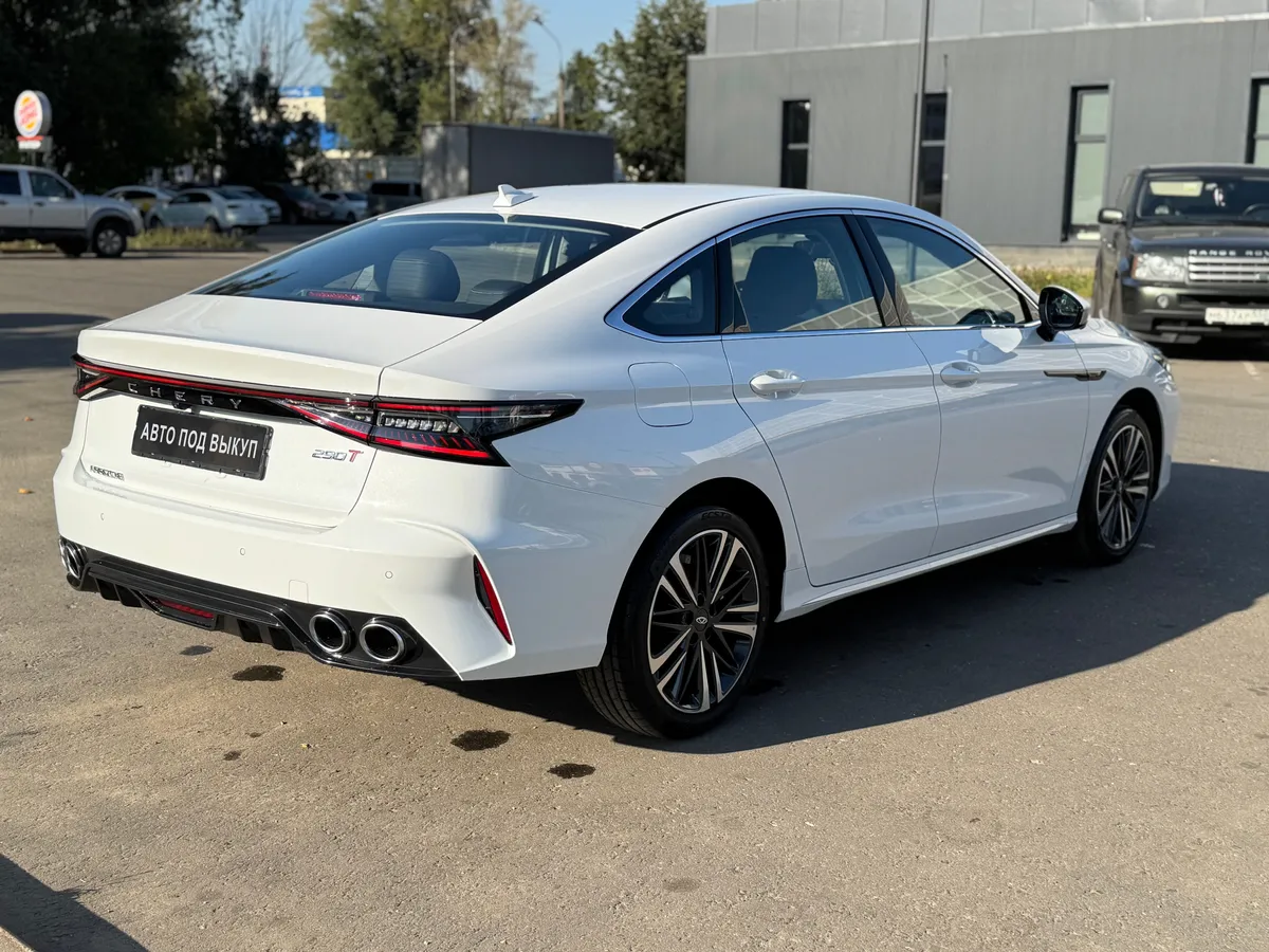 Chery Arrizo 8 1.6 AMT (197 л.с.)