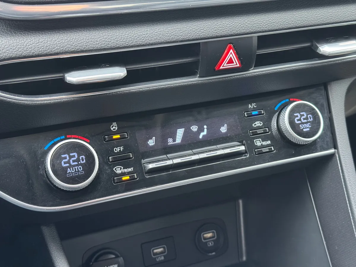 Hyundai Sonata 2.0 AT (150 л.с.)