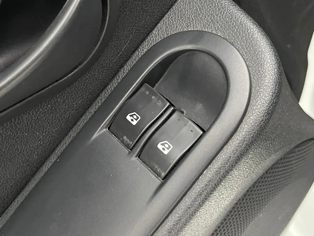 Renault Duster 2.0 MT 4x4 (135 л.с.)