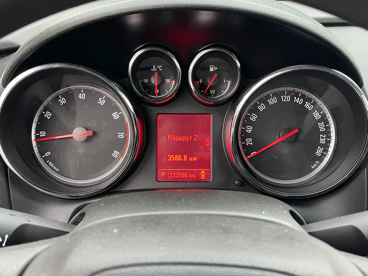 Opel Astra 1.6 AT (115 л.с.)