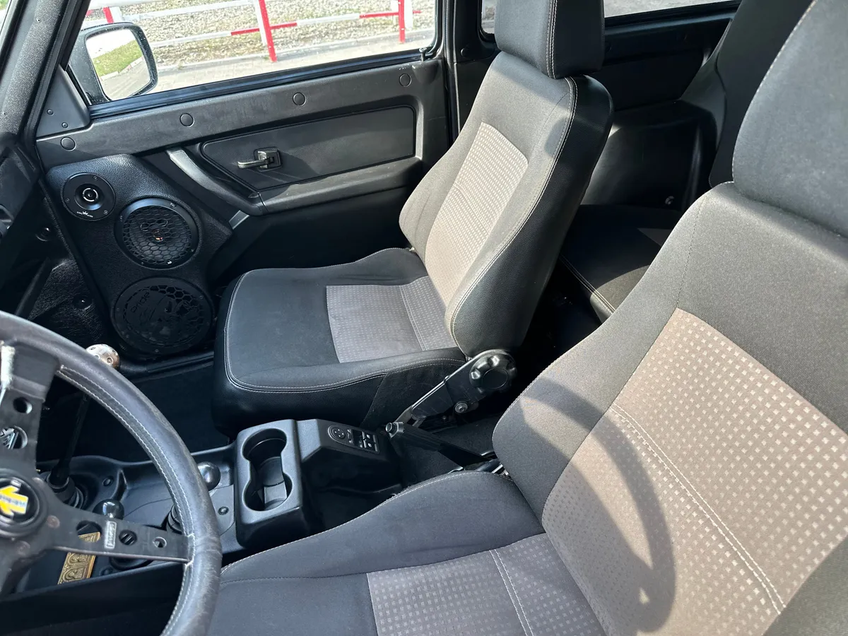 ВАЗ (Lada) 2121 (4x4) 1.7 MT 4WD (83 л.с.)