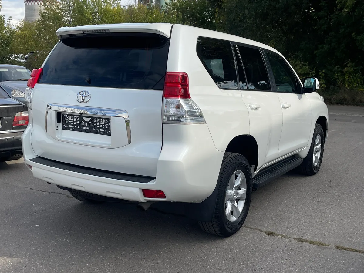 Toyota Land Cruiser Prado 3.0 AT 4WD (173 л.с.), 2012 — фото 4