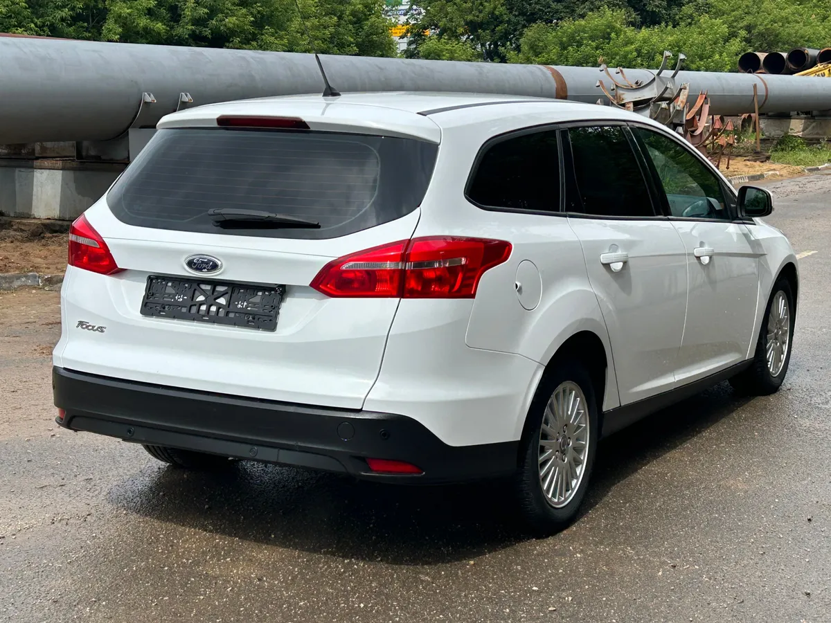 Ford Focus 1.6 Ti-VCT PowerShift (105 л.с.)